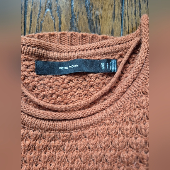 Knit Sweater L - Picture 3 of 3